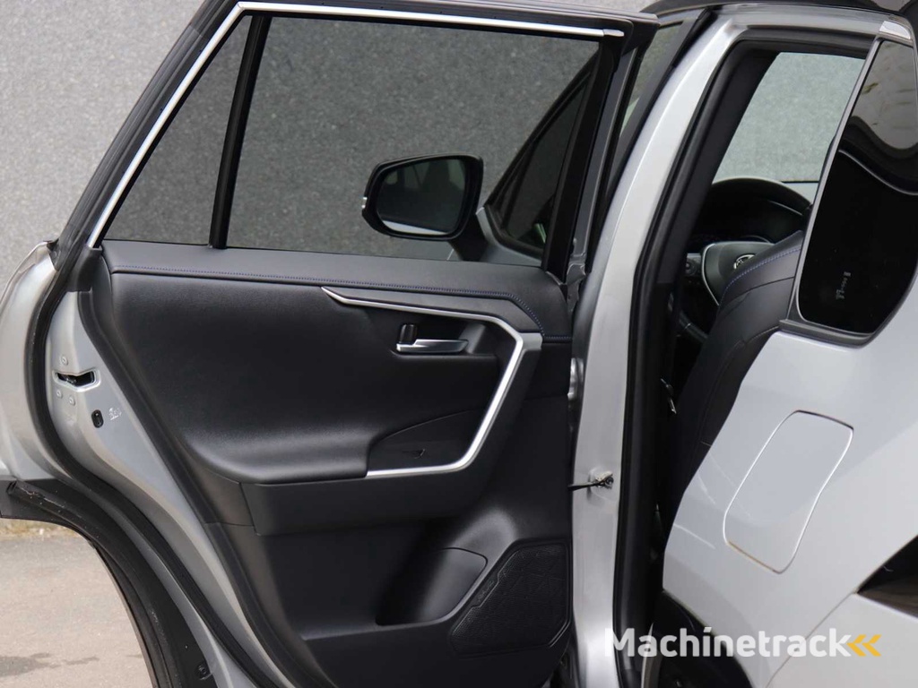 Toyota RAV4 2.5 Hybrid Zweifarbig | X-002-BF