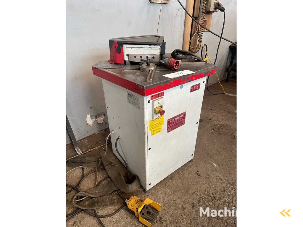 SIMASV AF-B 226 Hydraulische inkepingsmachine