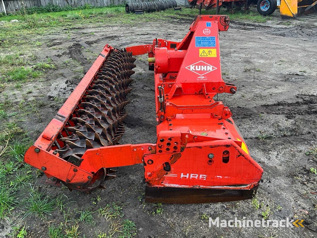 2004 Kuhn HRB302D Power harrow
