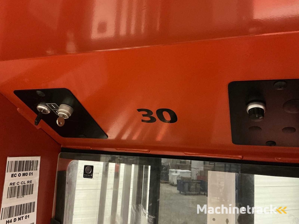 Toyota - 2009 - VCE135 - Smallegangentruck