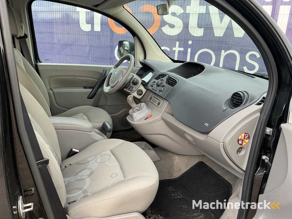 2009 - Renault - Kangoo Family - 1.6 Expression - Passenger car/wheelchair car