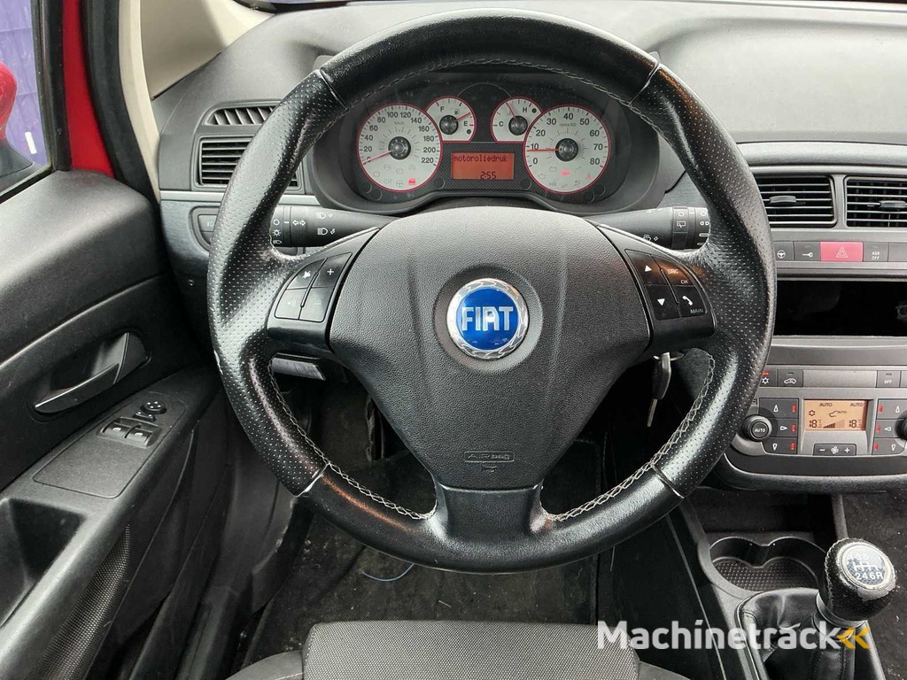 2007 - Fiat - Grande Punto - 1.4-16V Sport - Auto