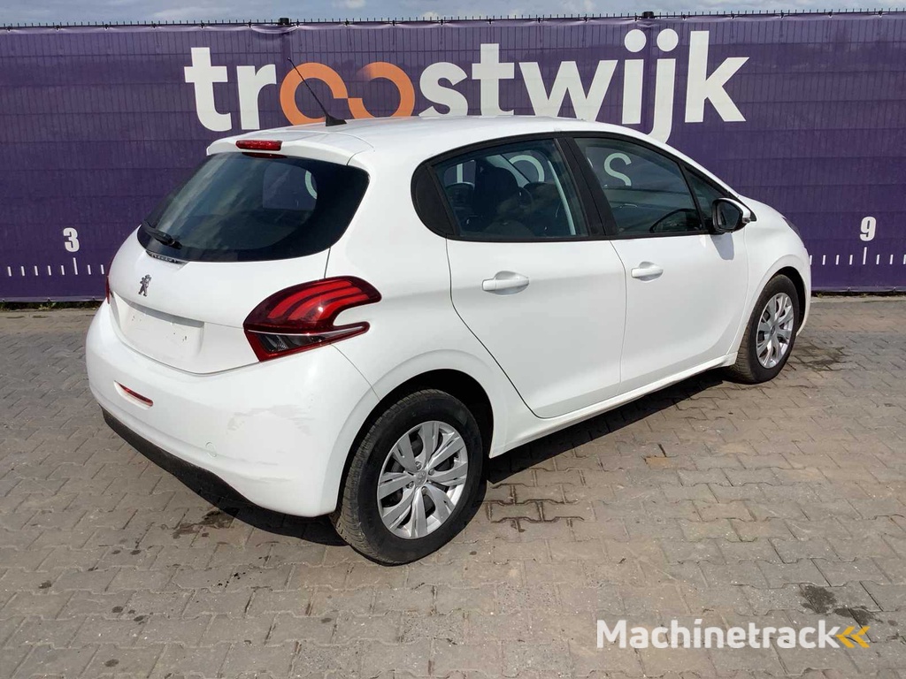 2019 - Peugeot  - 208 1.2 PureTech - Personenauto