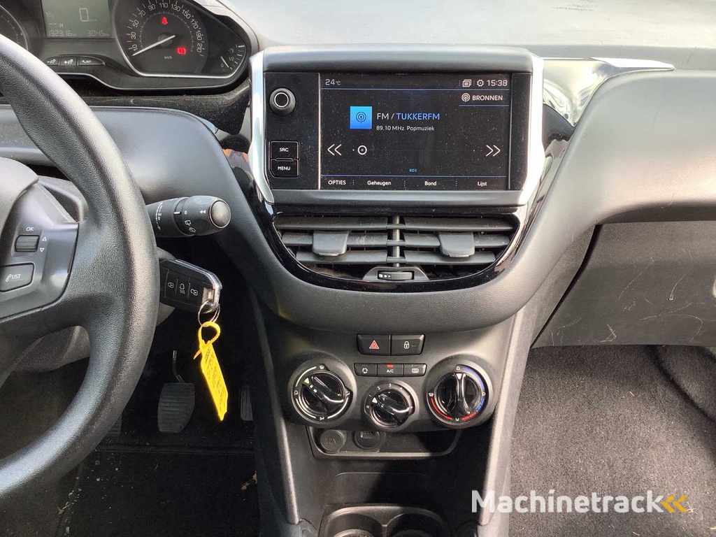 2019 - Peugeot  - 208 1.2 PureTech - Personenauto