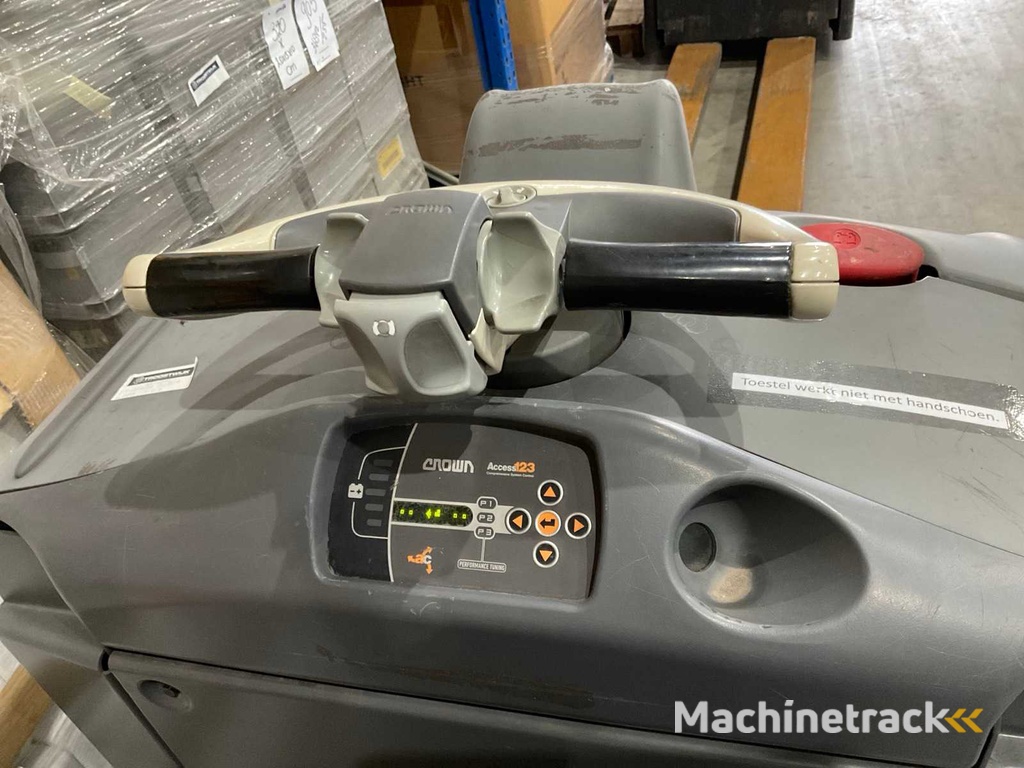 2017 Crown GPC 3020 Elektrische palletwagen