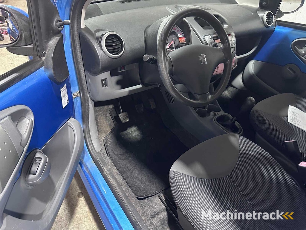 Peugeot - 107 - 1.0-12V XS - 11-XV-ZT