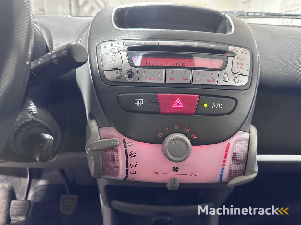 Peugeot - 107 - 1.0-12V XS - 11-XV-ZT