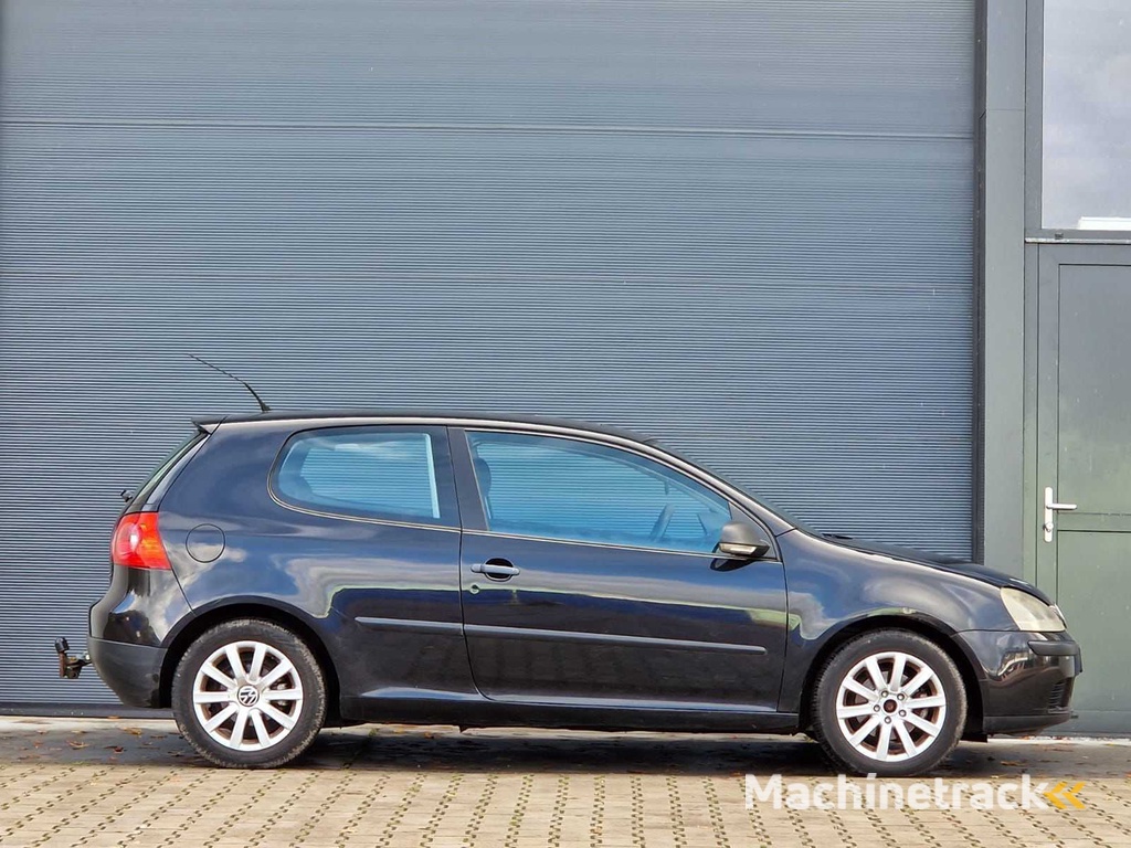 Volkswagen - 2006 - Golf - 1.4 Trendline Bns - 10-TB-SK