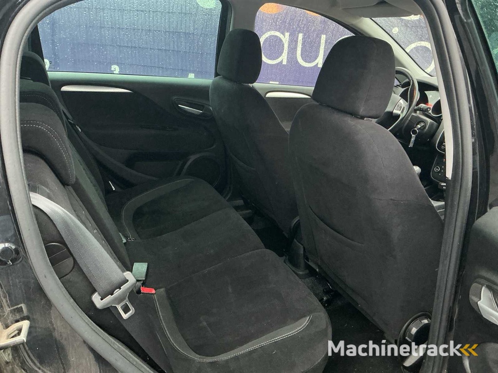 2015 - Fiat - Punto Evo - 1.3 M-Jet Lounge - Auto