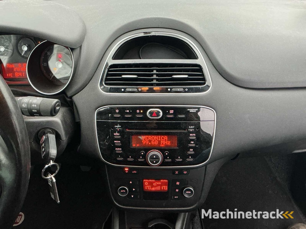 2015 - Fiat - Punto Evo - 1.3 M-Jet Lounge - Auto