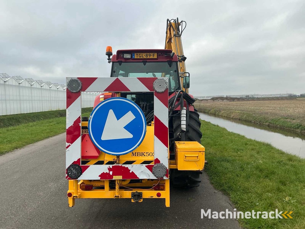 2002 Case IH CS110 Vierwielaangedreven landbouwtractor met Herder MBK503LS maaiarm