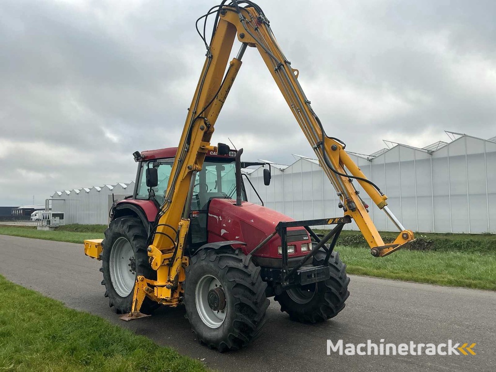 2002 Case IH CS110 Vierwielaangedreven landbouwtractor met Herder MBK503LS maaiarm