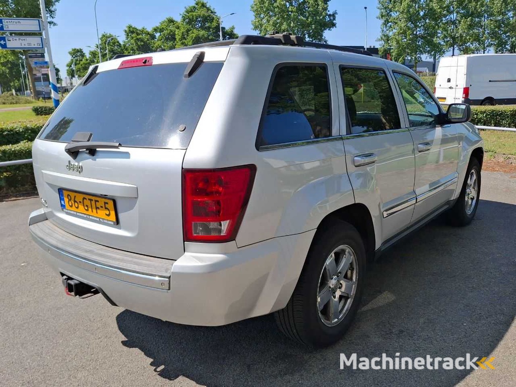 Jeep - Grand Cherokee - 4.7 V8 Laredo - PKW - 2006