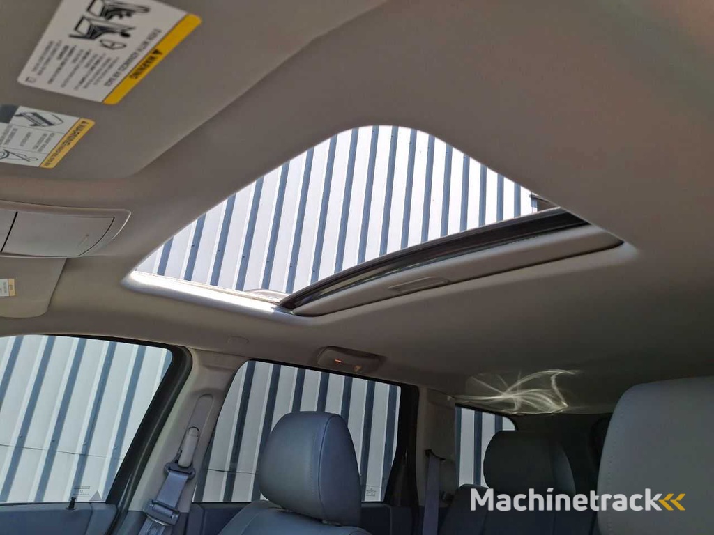 Jeep - Grand Cherokee - 4.7 V8 Laredo - PKW - 2006