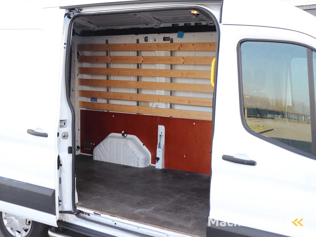 Ford Transit 290 2.0 TDCI L2H2 Trend Van | VRF-27-T