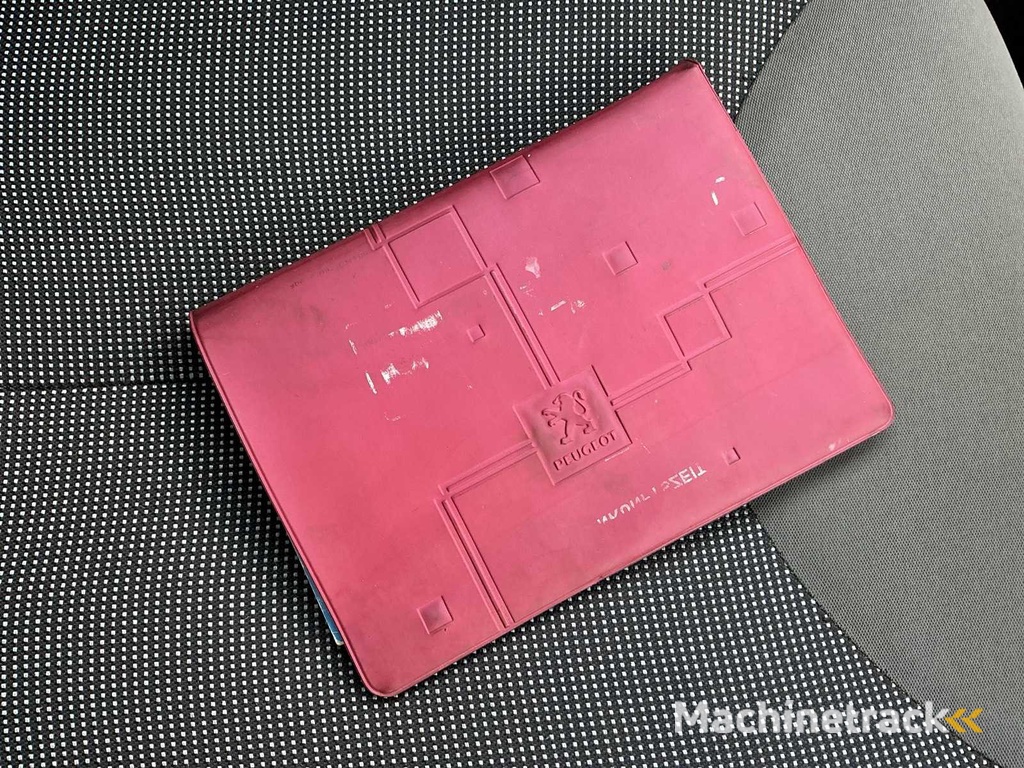 2005 - Peugeot - 107 - 1.0-12V XR - Personenauto