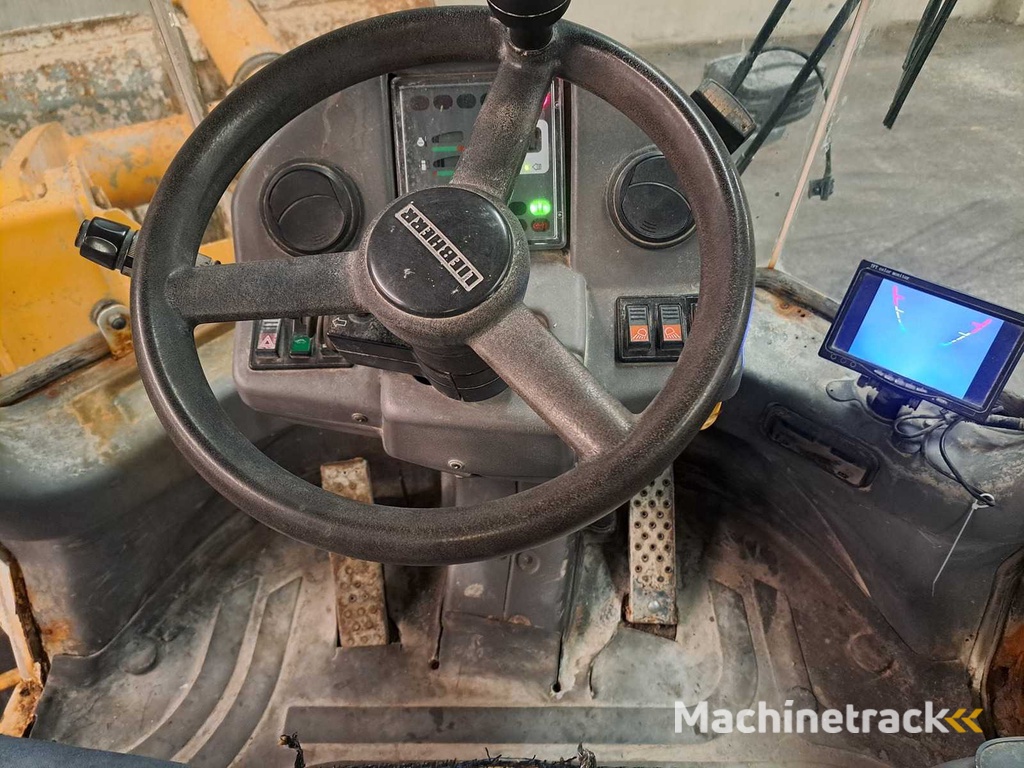 2002 Liebherr L514 Schaufel