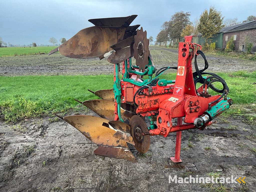 Kverneland LD 100-160-8 3-Schaars Plough