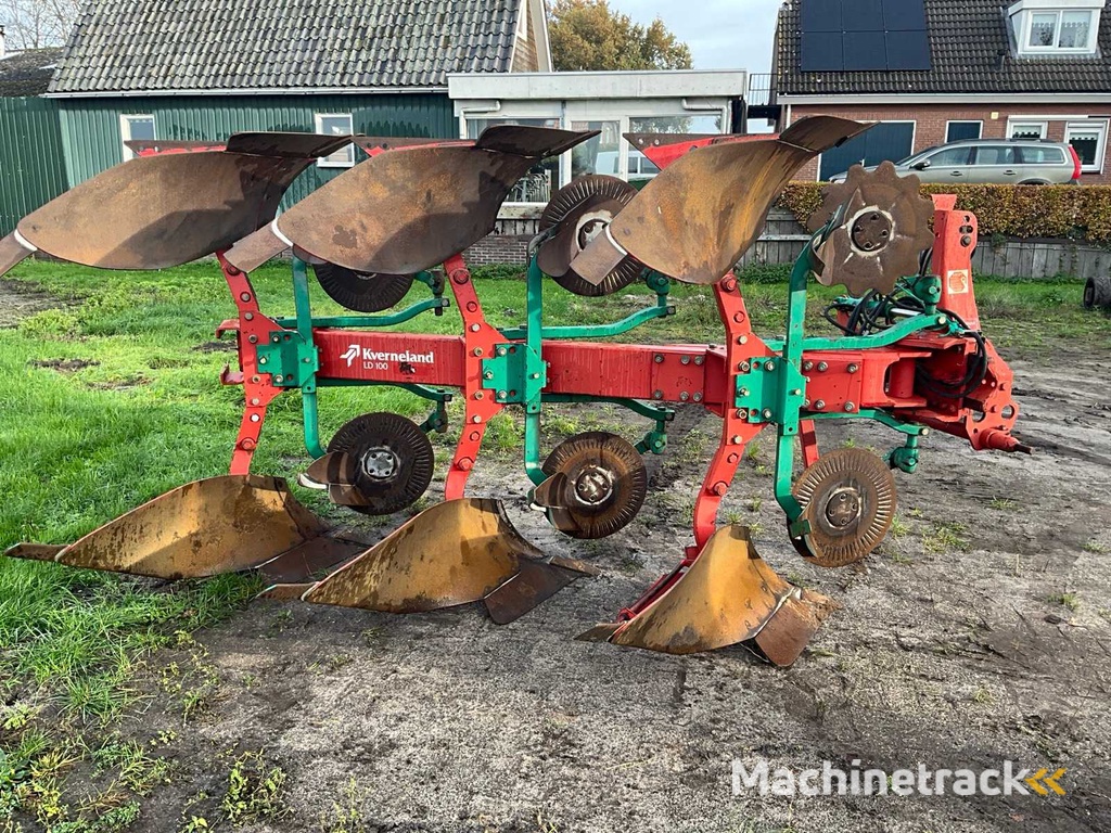 Kverneland LD 100-160-8 3-Schaars Plough