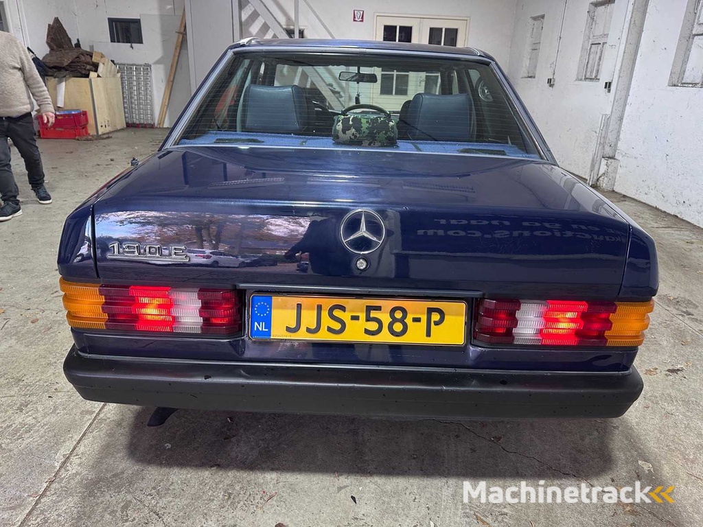Mercedes-Benz - Baureihe 190 - 2.0 E AUTOMATIK - JJS-58-P