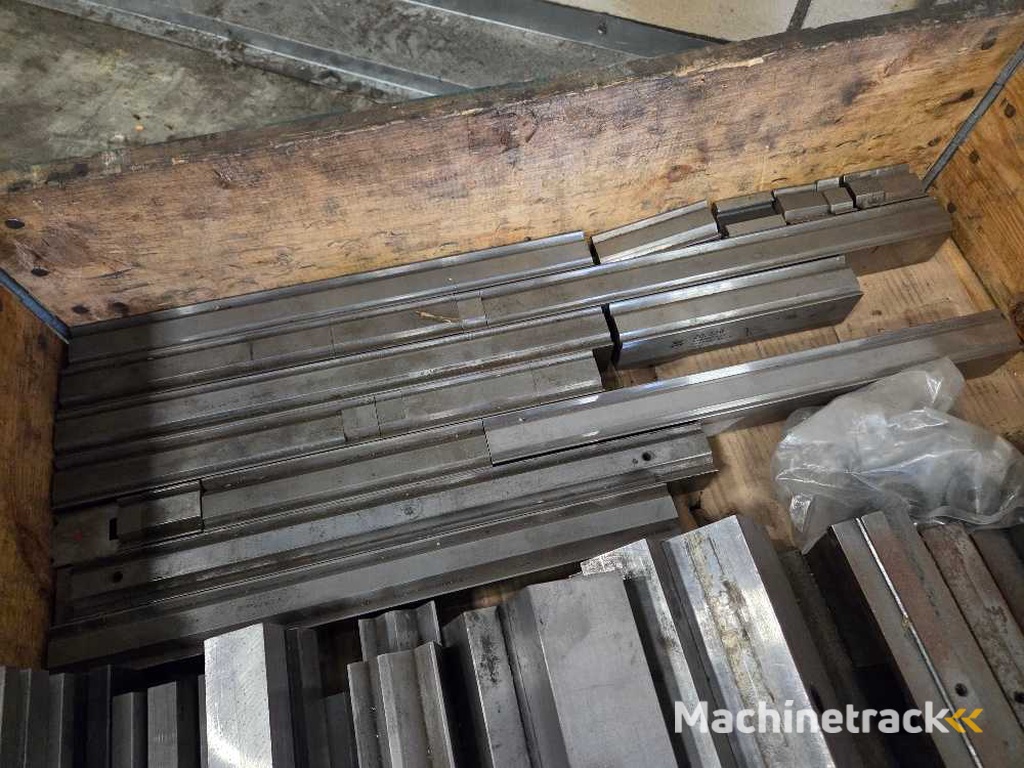 press brake - Various parts, tools and accessories