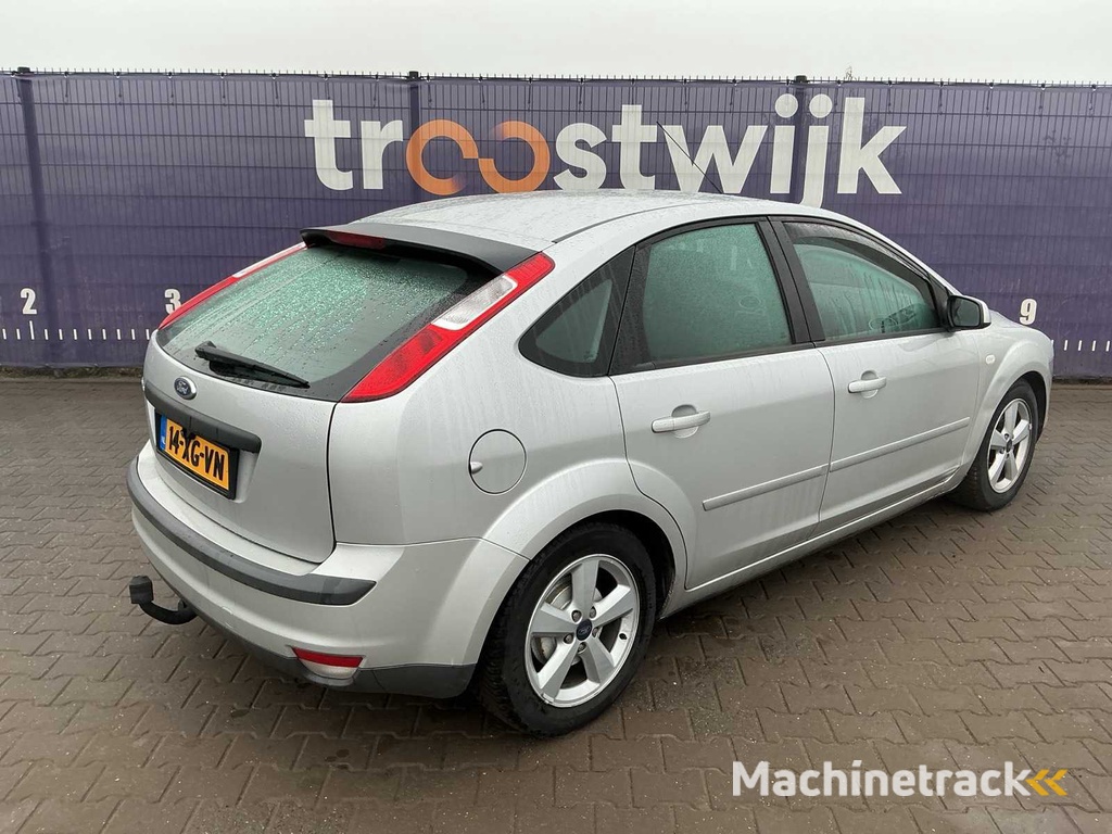 2007 - Ford - Focus - 1.6-16V Futura - PKW