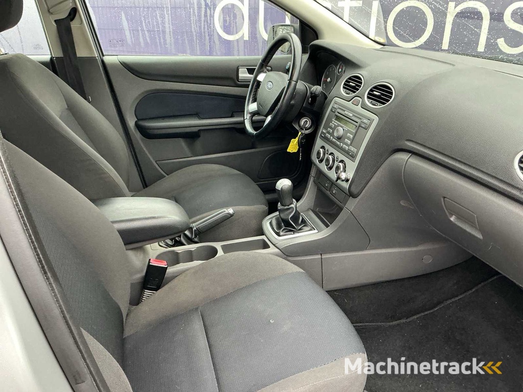 2007 - Ford - Focus - 1.6-16V Futura - PKW