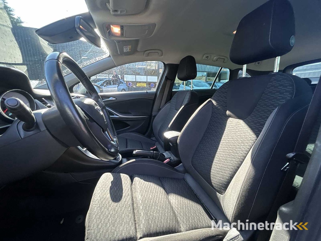 Opel Astra Sports Tourer 1.2 Business Edition 2019 | G-872-RX