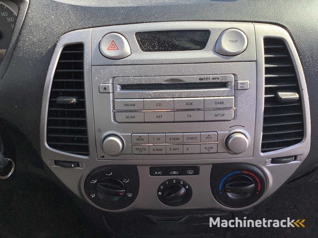 2010 - Hyundai - i20 - 1.4i Dynamic - PKW