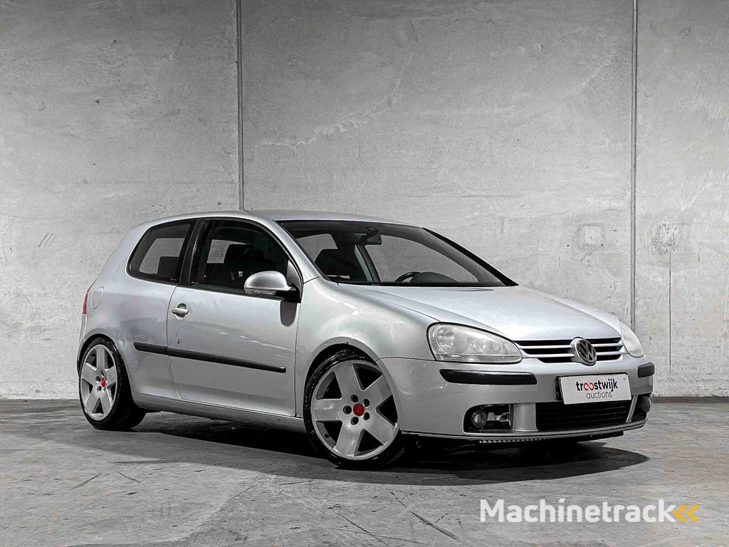 Volkswagen Golf 1.6 FSI Comfortline 116PS 2005, 01-PZ-RK
