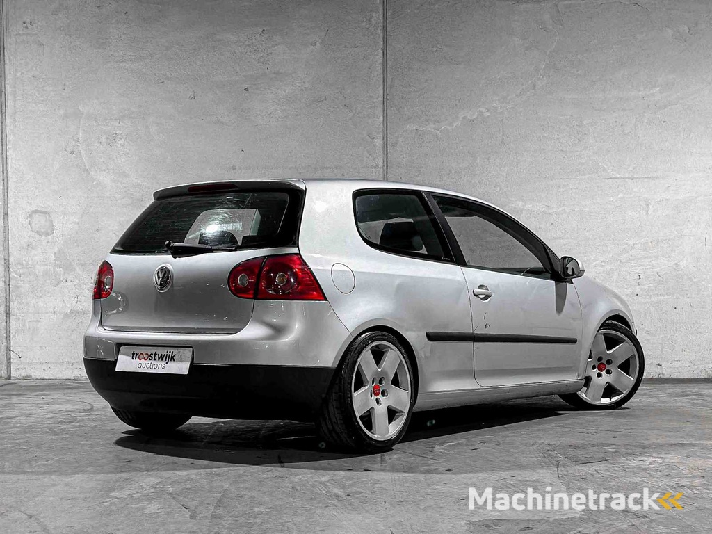 Volkswagen Golf 1.6 FSI Comfortline 116PS 2005, 01-PZ-RK