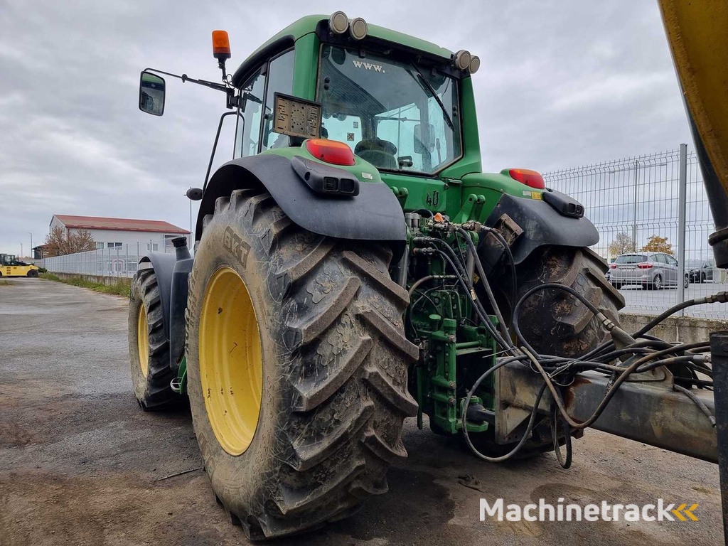 2009 - John Deere - 7430 MW2 CD44 - Tractor met 4-wielaandrijving