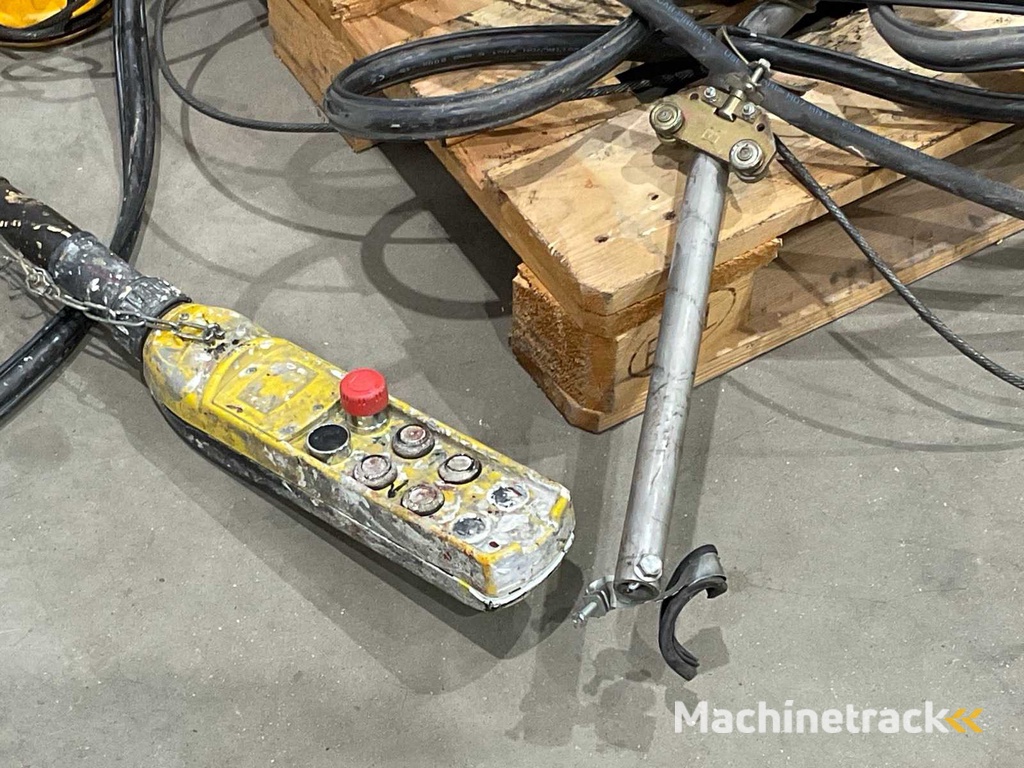 DeMan - 2002 - NBO4L5AFP115AT3N - Elektrische takel