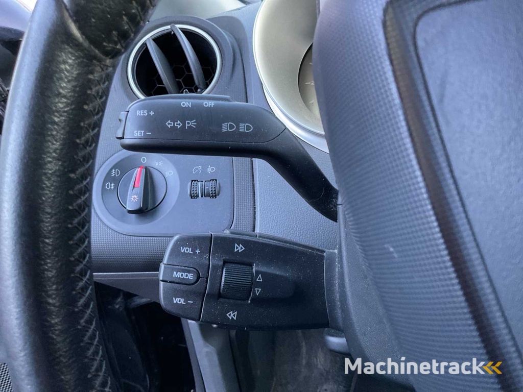 2011 - Sitzbank - Ibiza ST - 1.2 TDI Style Eco. -Personenkraftwagen