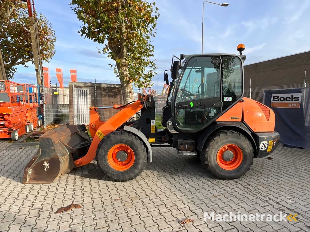 2015 Komatsu WA-70-7 Knickgelenkter Radlader 4x4