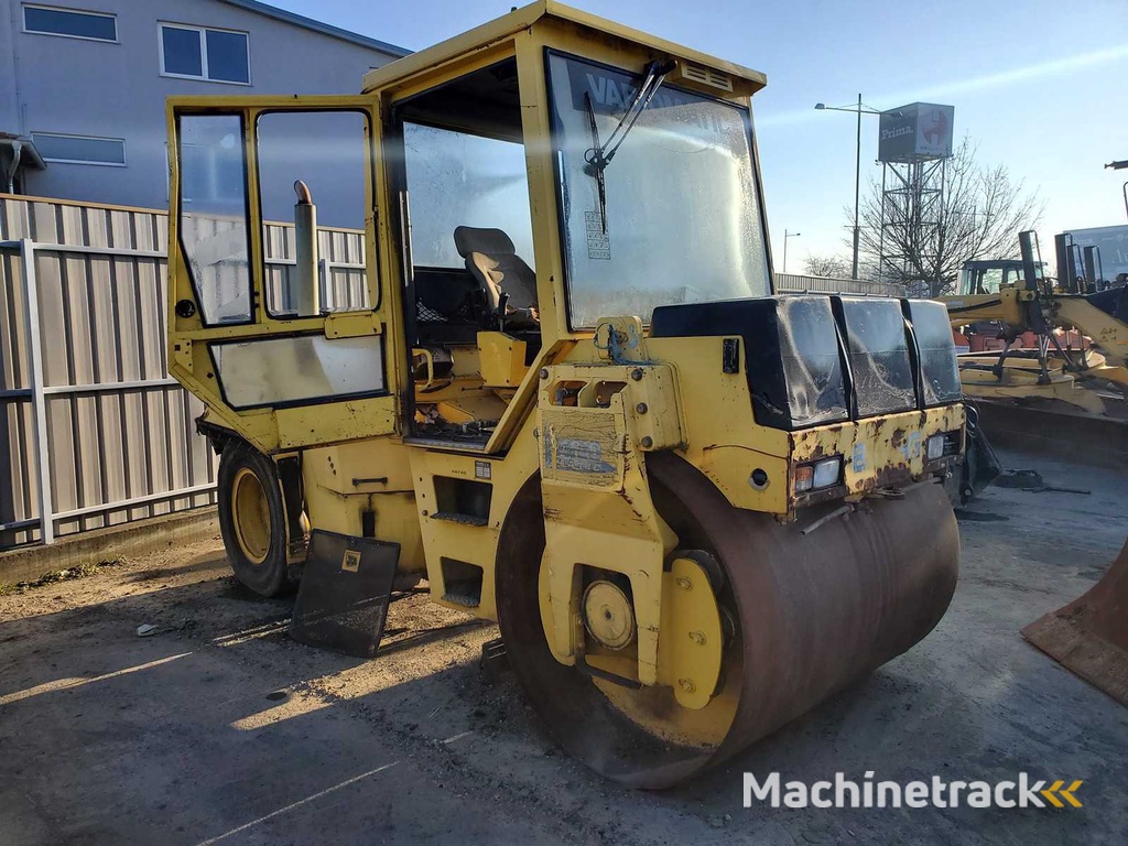 2003 - Bomag - BW 151 AC-2 - Bandenrol
