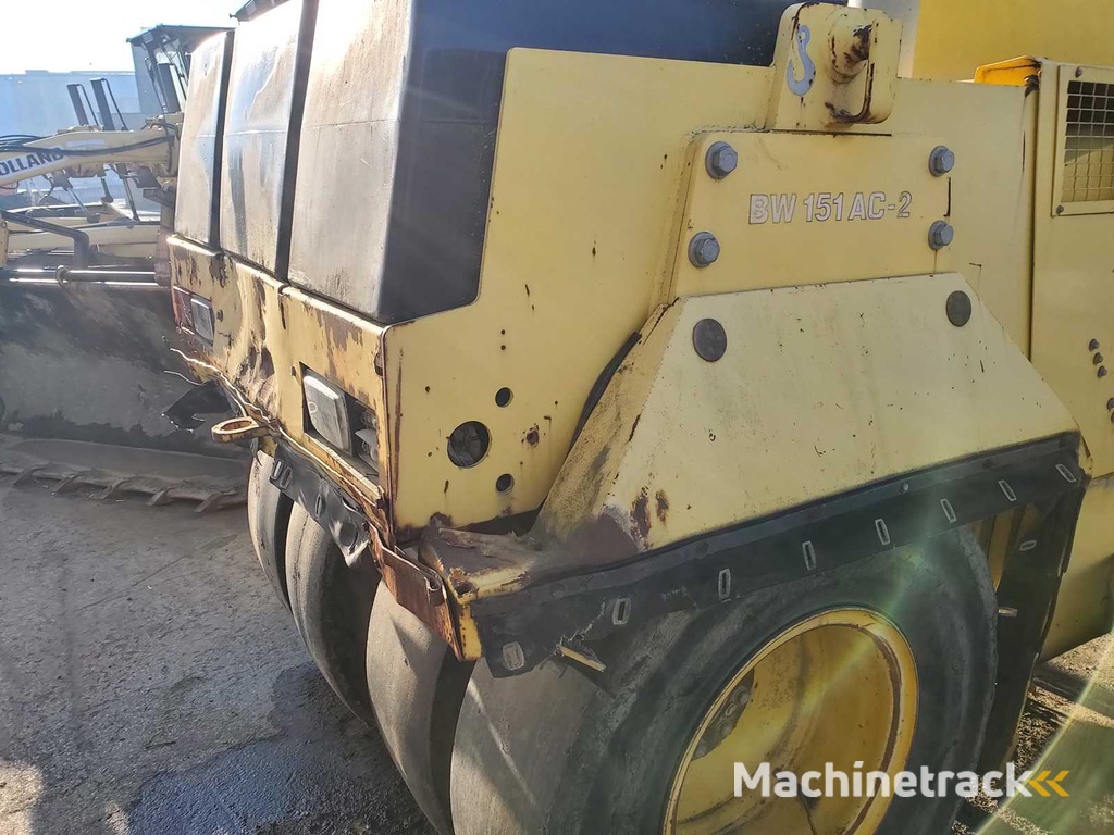 2003 - Bomag - BW 151 AC-2 - Bandenrol