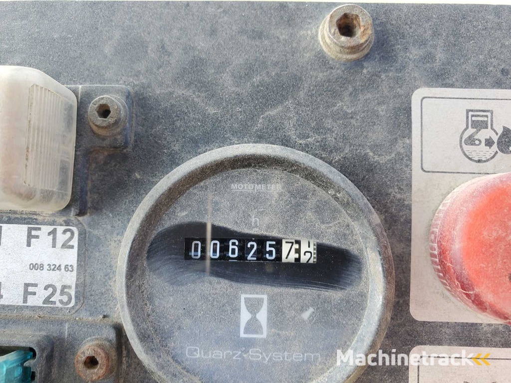 2003 - Bomag - BW 151 AC-2 - Bandenrol