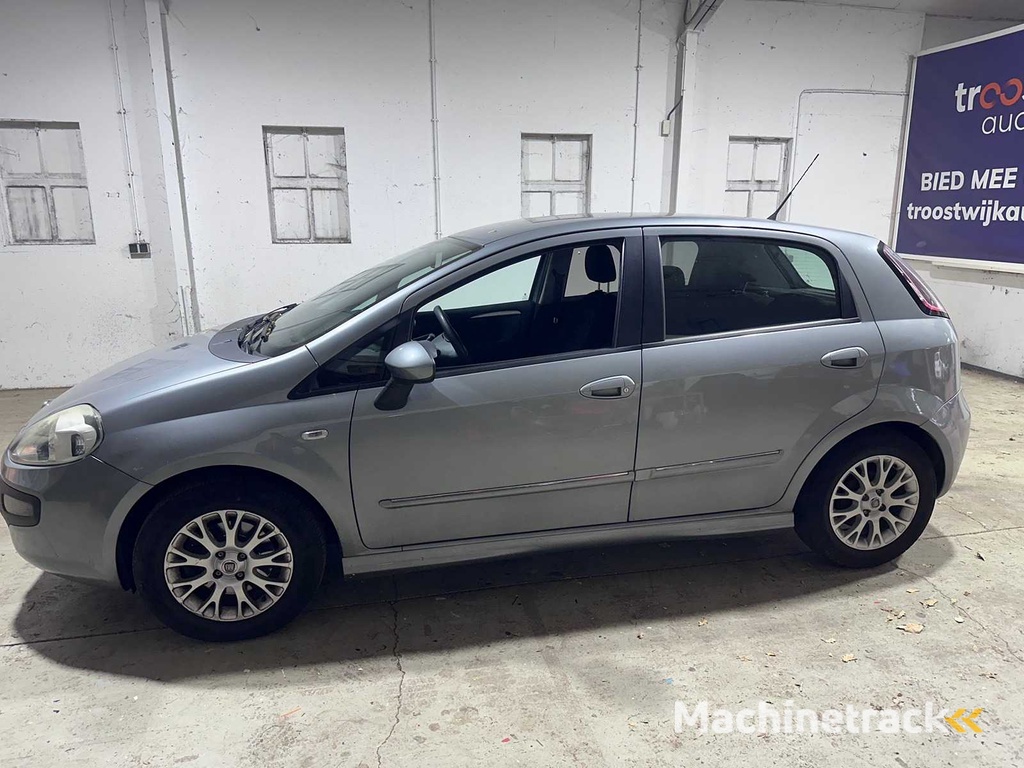 Fiat - Punto Evo - 1.3 M-Jet Dynamic - 78-PSH-2