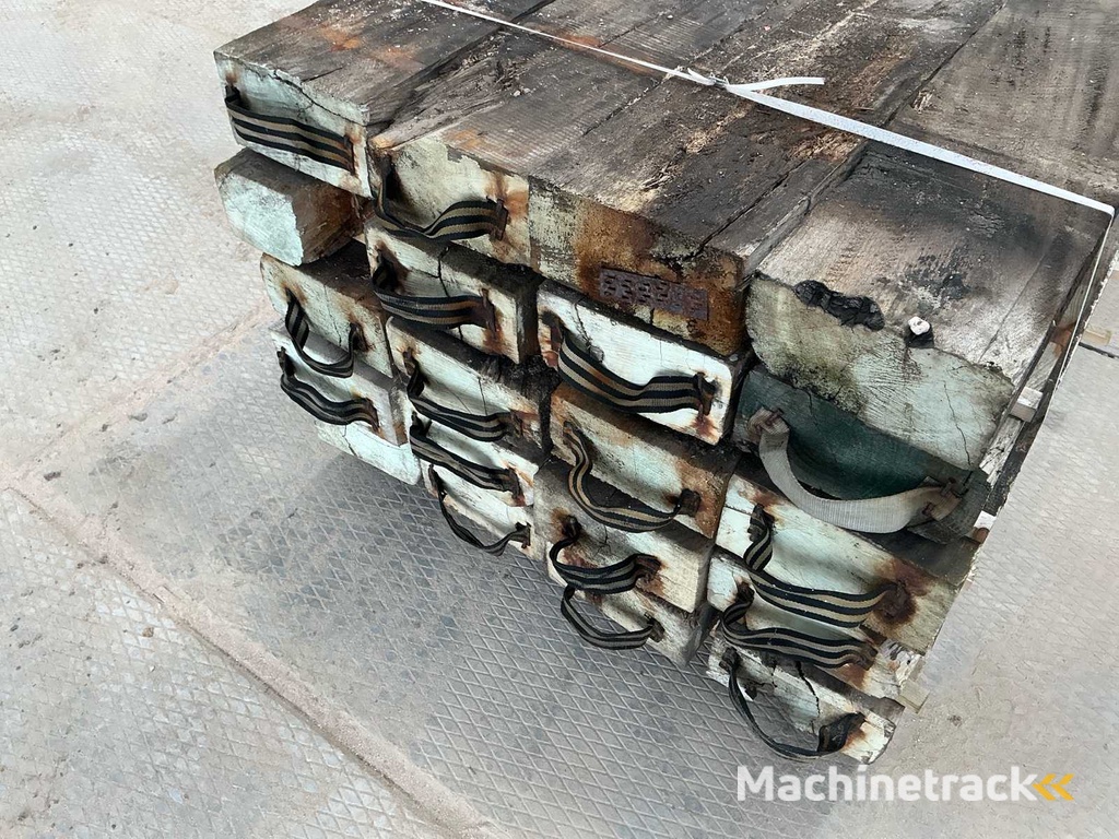 Partij Abachi hout 150x300x3000 Bouwhout