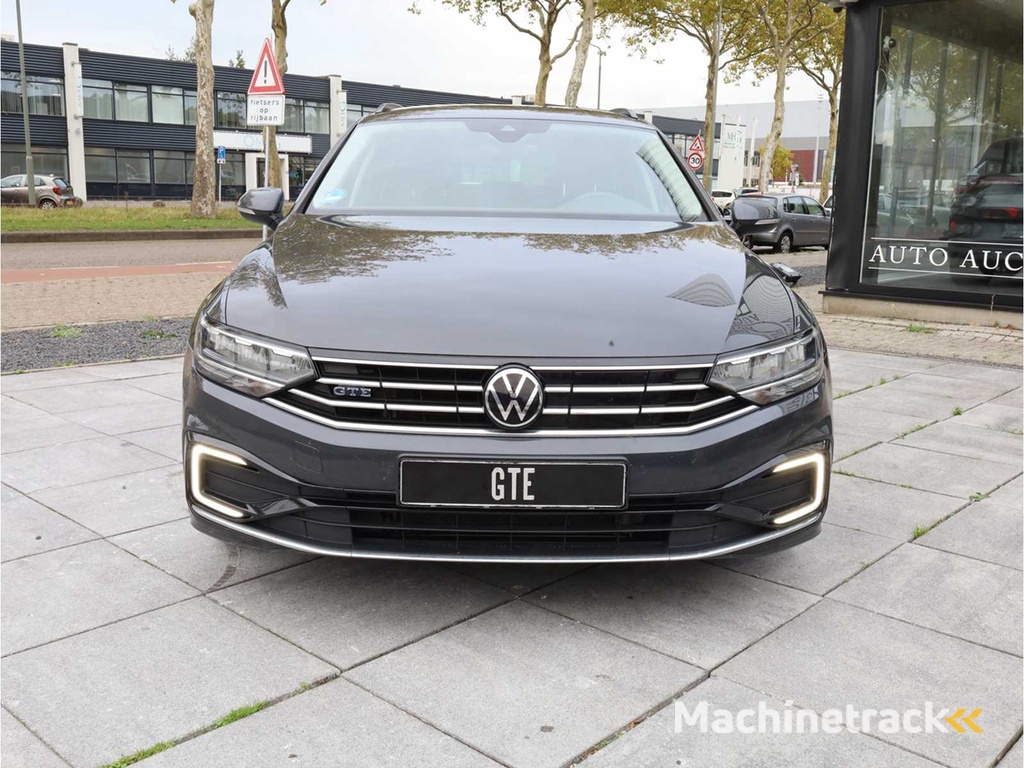 Volkswagen Passat Variant GTE 1.4 TSI PHEV 218HP Automatik 2021
