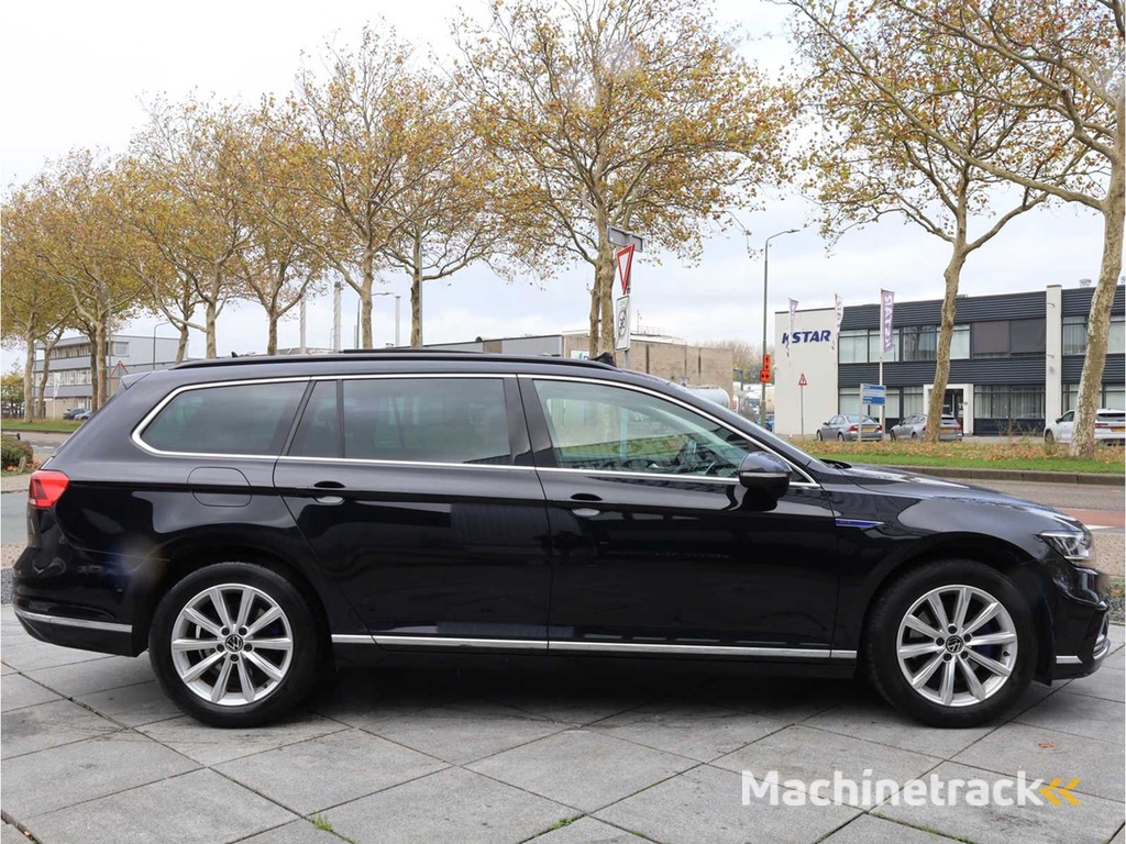 Volkswagen Passat Variant GTE 1.4 TSI PHEV 218HP Automatik