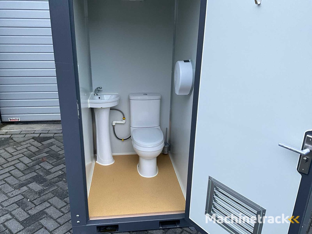 Greenland - 2025 - Single toilet - mobiele toilet