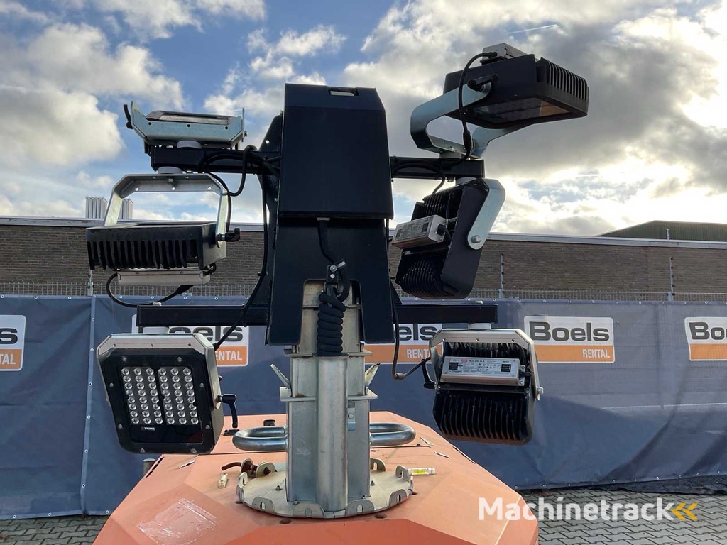 2016 TowerLight VB-9 LED Light Pole Generator Trailer LED