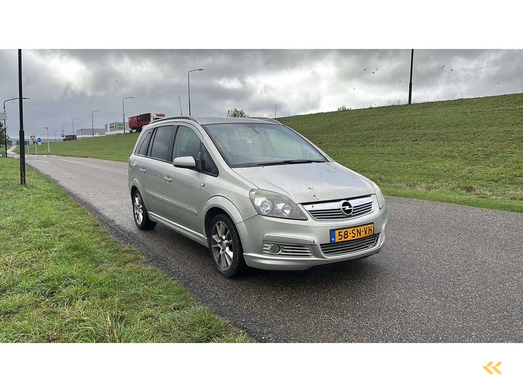 Opel Zafira 1.8 Executive 2006 | 58-SN-VH i