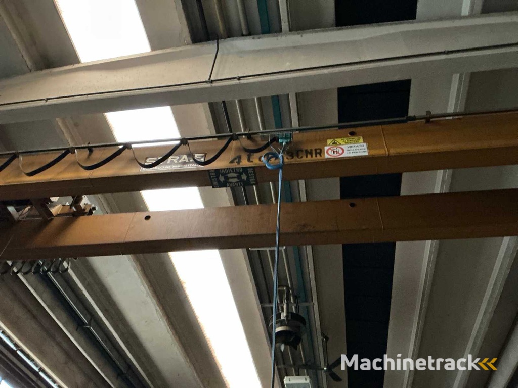 1992 S.TRA. F Bovenloopkraan 4 ton.