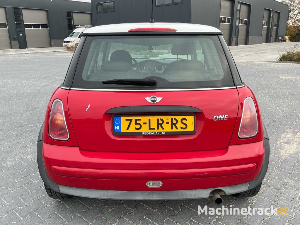 2003 Mini Cooper 1.6 One Salt Personenauto