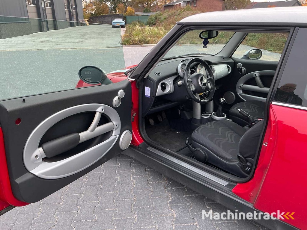 2003 Mini Cooper 1.6 One Salt Personenauto
