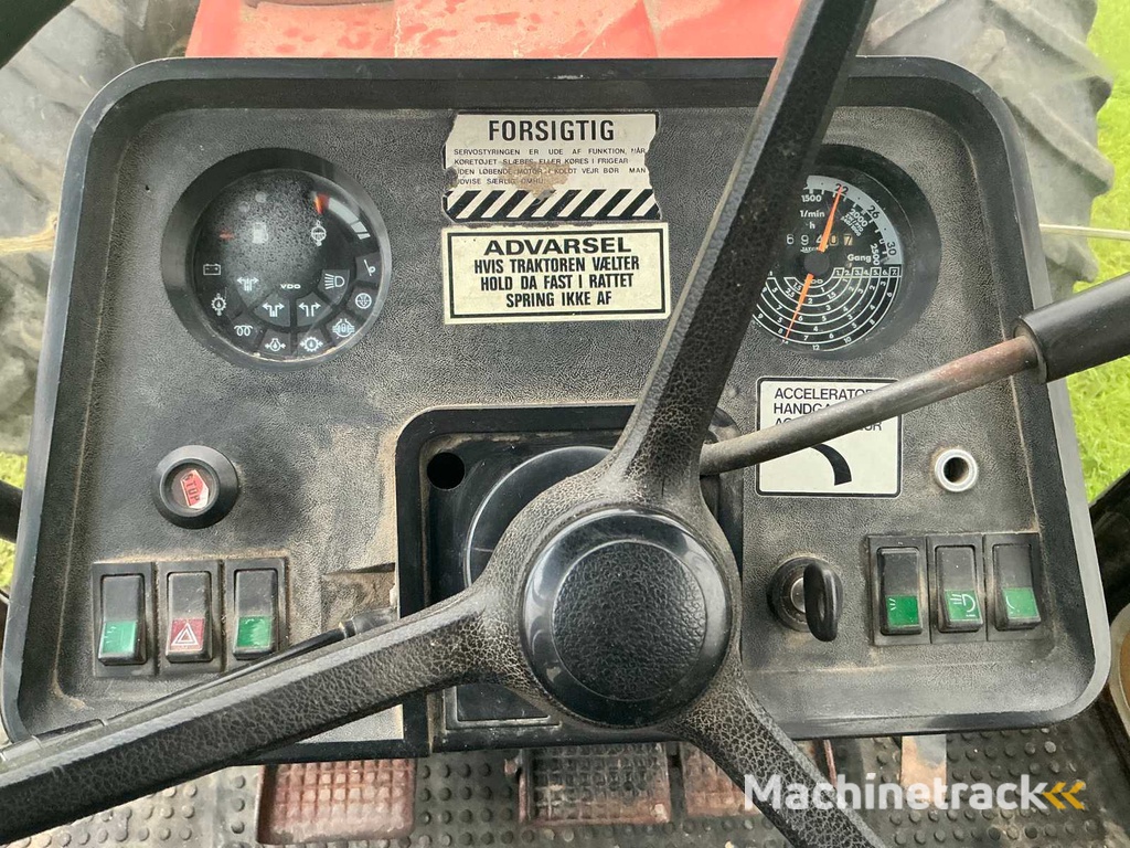 1986 Case 1455 XL Vierwielaangedreven landbouwtractor