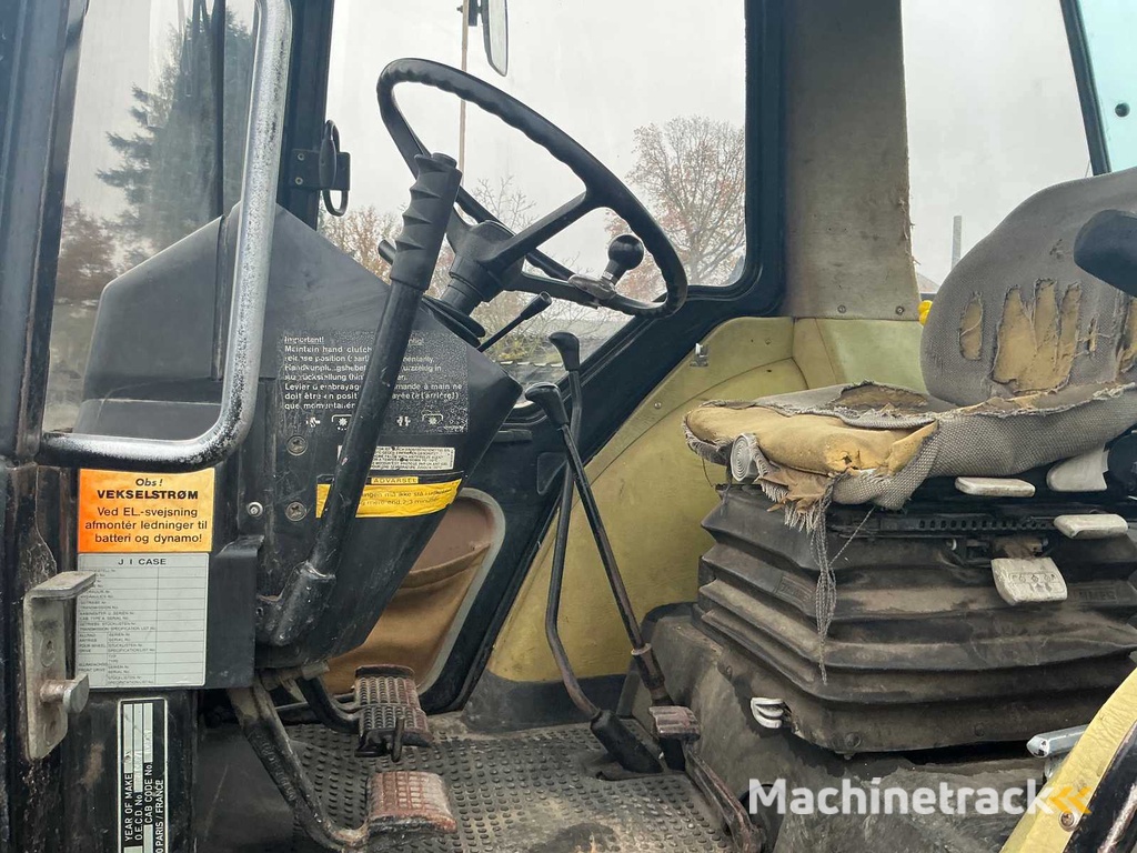 1986 Case 1455 XL Vierwielaangedreven landbouwtractor